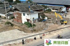 麗江“最牛釘子戶(hù)”和鵬 63天停水停電的生活